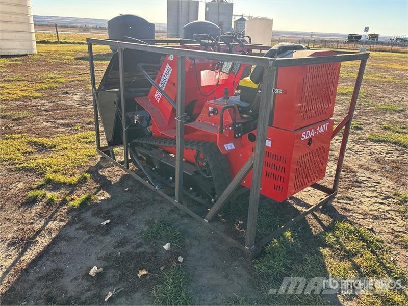 AGT SDA140T Mini Compact Track Loader (Unused) Lietoti riteņu kompaktiekrāvēji