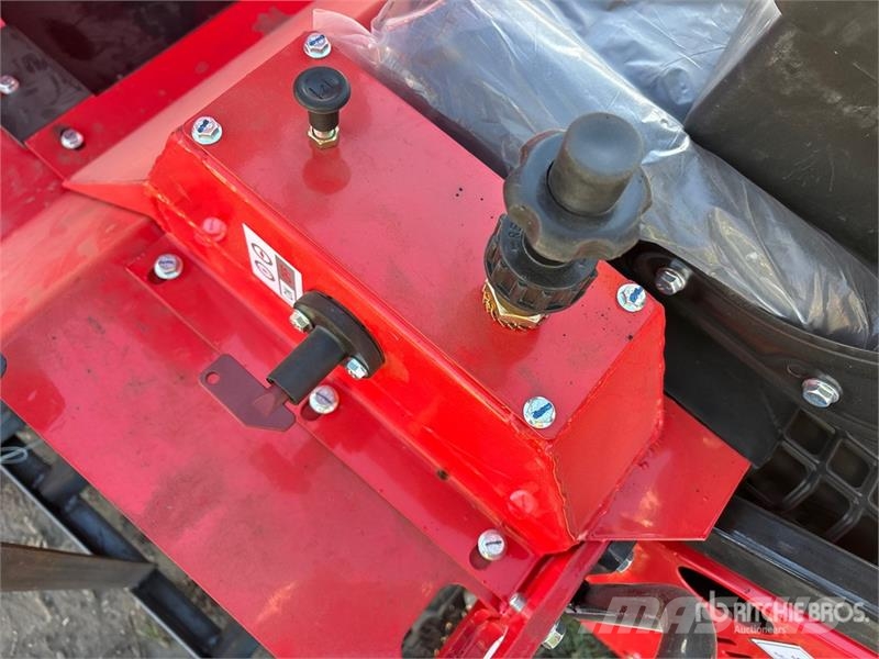 AGT SDA140T Mini Compact Track Loader (Unused) Lietoti riteņu kompaktiekrāvēji