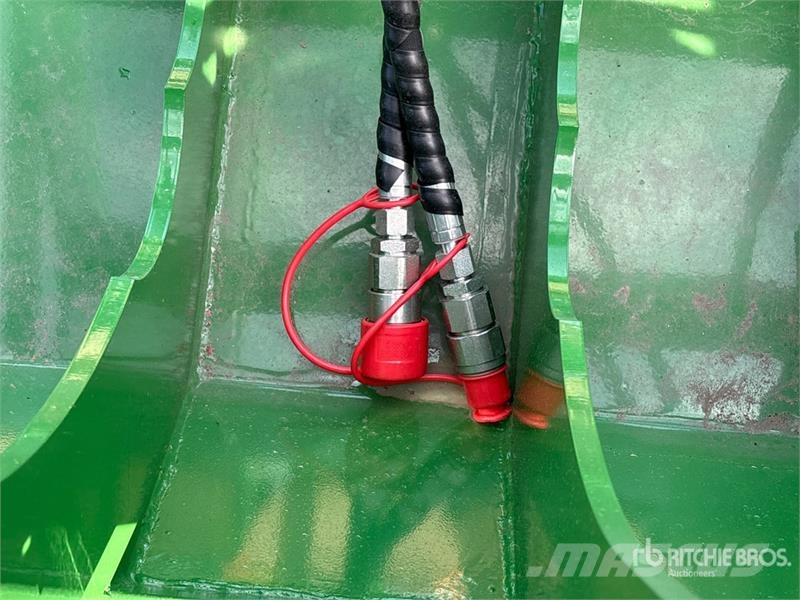 AGT SRR72 45 in Skeleton Skid Steer Bucket (Unused) Baldes