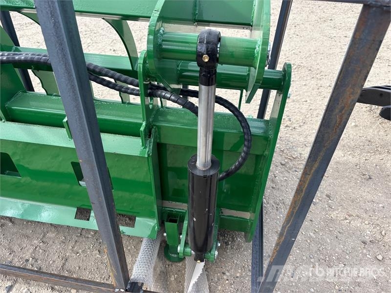 AGT SRR72 72 in Root Skid Steer Grapple (Unused) Greifer