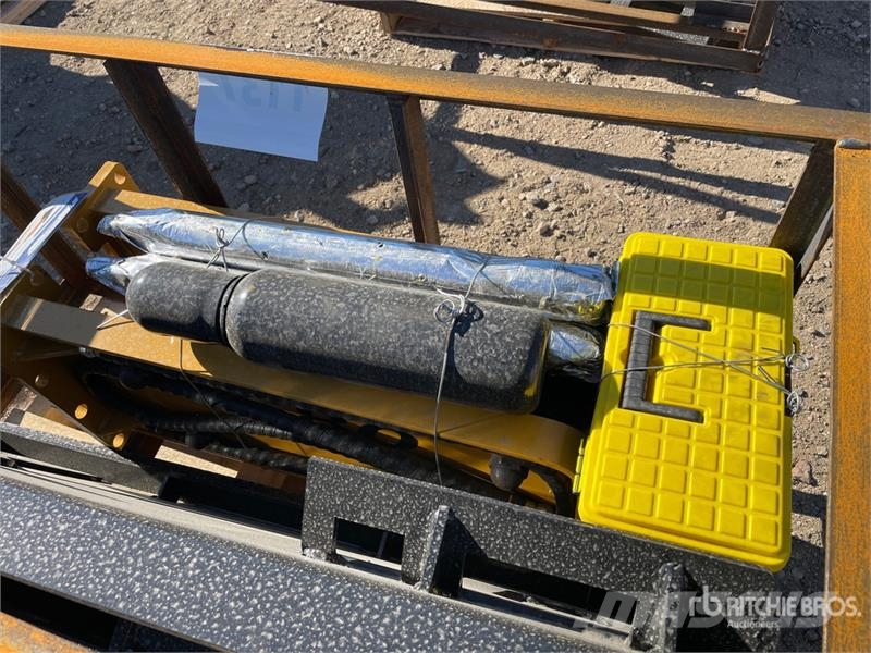 AGT SSHH680 Skid Steer Breaker (Unused) Čekići