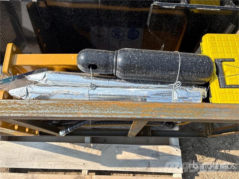 AGT SSHH680 Skid Steer Breaker (Unused) 브레이커