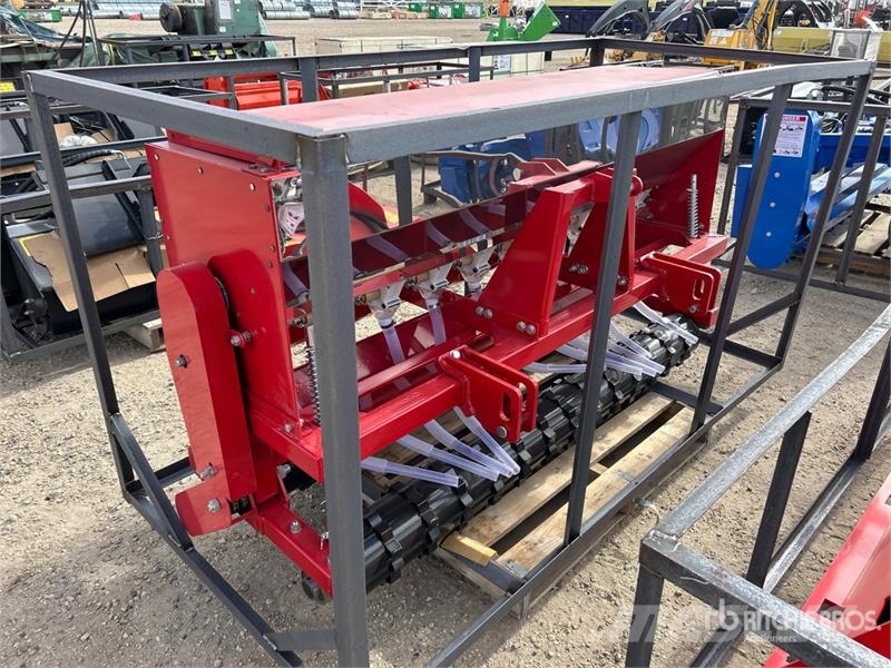 AGT STSD10 68 in 3-Point & Skid Steer Seeder (Unused) Såmaskine