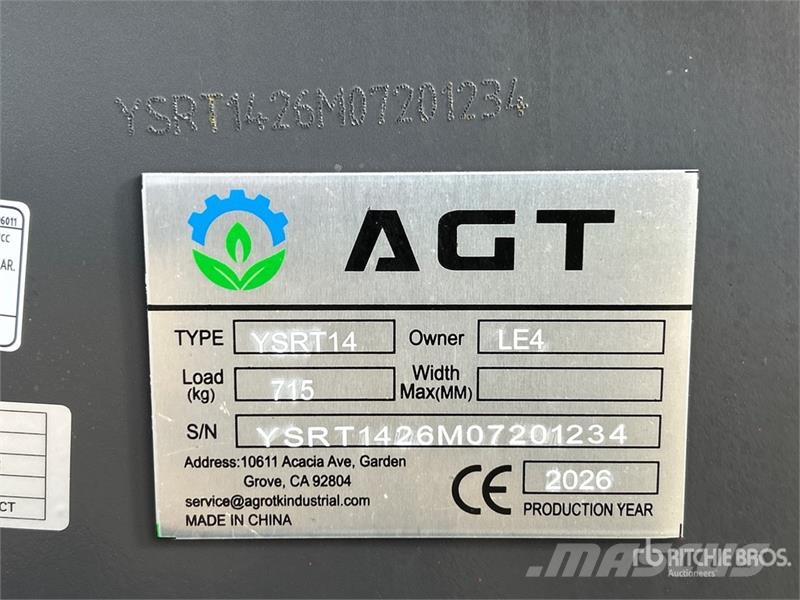 AGT YSRT14 スキッドステアローダー