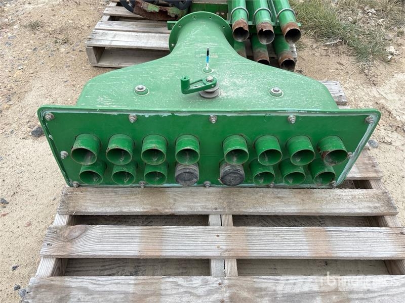 Air Drill Manifold - Fits John Deere Andre komponenter