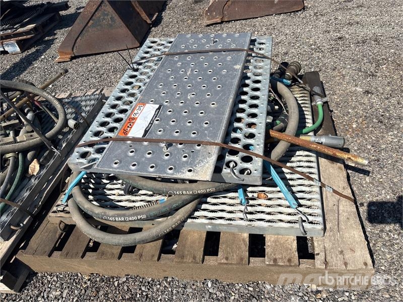 Air Hoses and Steps Ostale kargo komponente