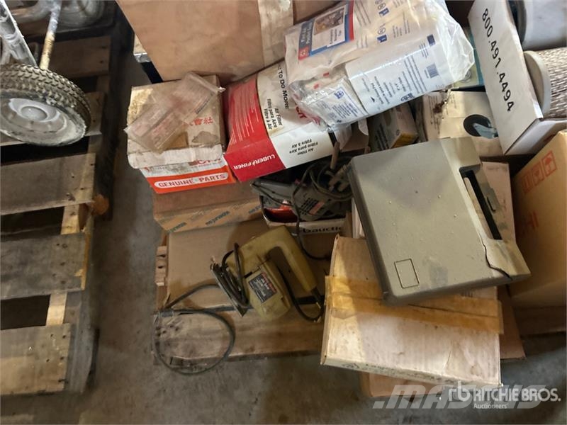 Air Tank, Jigsaw, First Aid Kit, Filters, Trailer 其他組件
