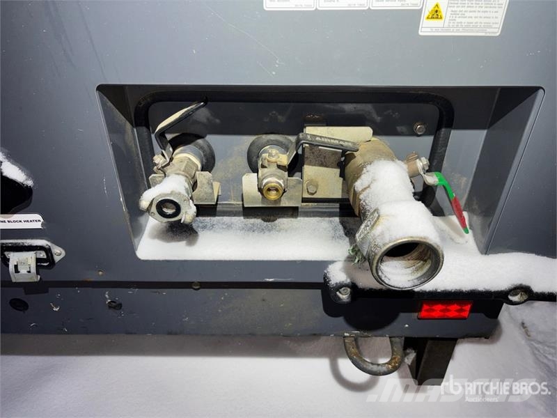 Airman PDS375DP-6E1 Mobile Air Compressor (Inoperable) Kompressoren