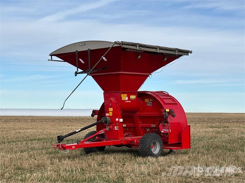 Akron 5010 10 ft Grain Bagger Packing equipment