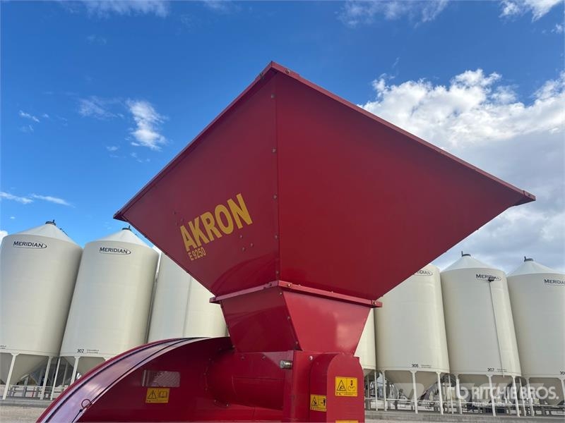 Akron E9250 10 ft Grain Bagger Pakavimo įranga