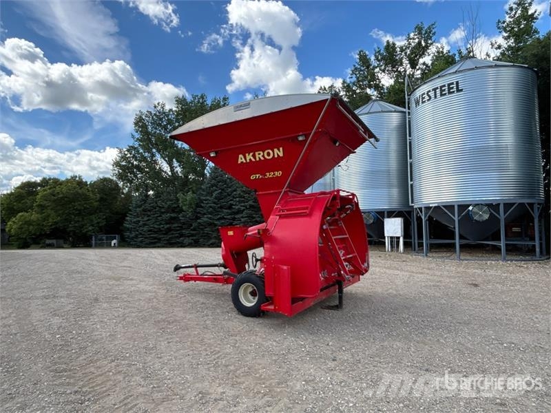 Akron GTX3230 10 ft Grain Bagger Paketleme ekipmanları
