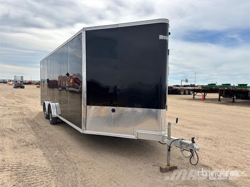 Alcom 22 ft T/A Enclosed Trailer Dobozos pótkocsik