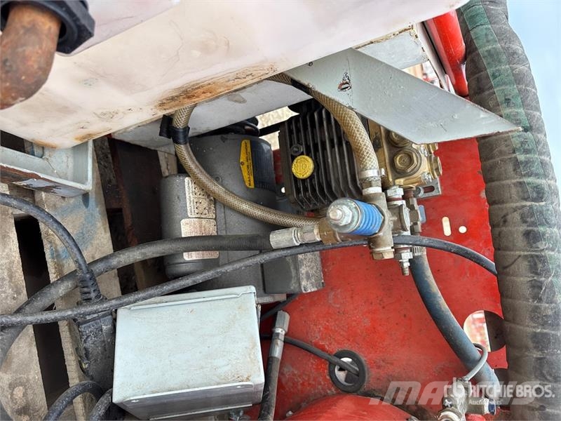Alkota of (2) Alkota 122 Pressure Washer Lagedrukreinigers