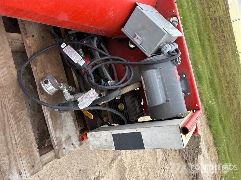 Alkota of (2) Alkota 122 Pressure Washer Lagedrukreinigers