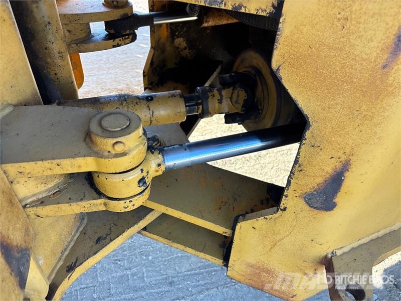 Allis Chalmers Chalmers 645 Wheel Loader لوادر بعجل