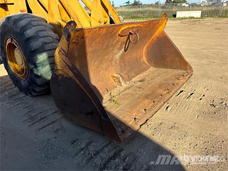 Allis Chalmers Chalmers 645 Wheel Loader لوادر بعجل