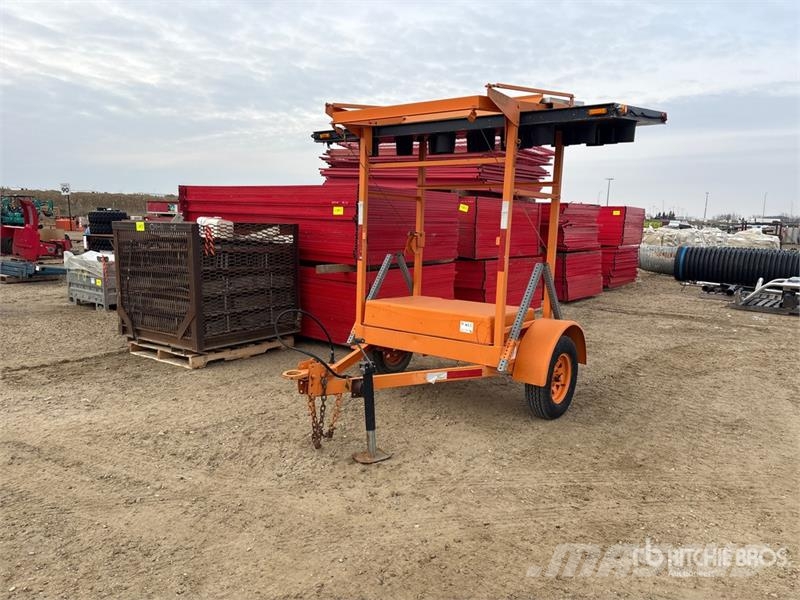 Allmand Bros 2200 Arrow Board Overige
