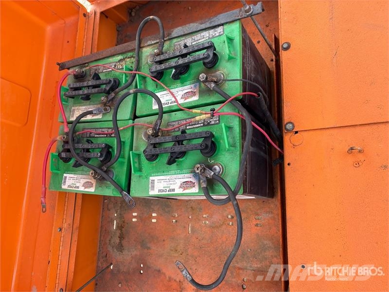 Allmand Bros 2200 Arrow Board Overige