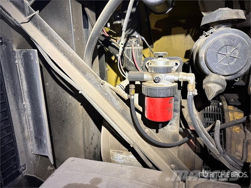 Allmand Maxi-Lite Освітлювальні вежі