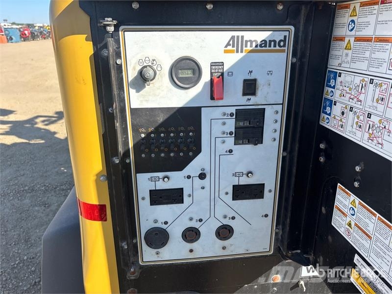 Allmand Maxi-Lite Осветительные установки