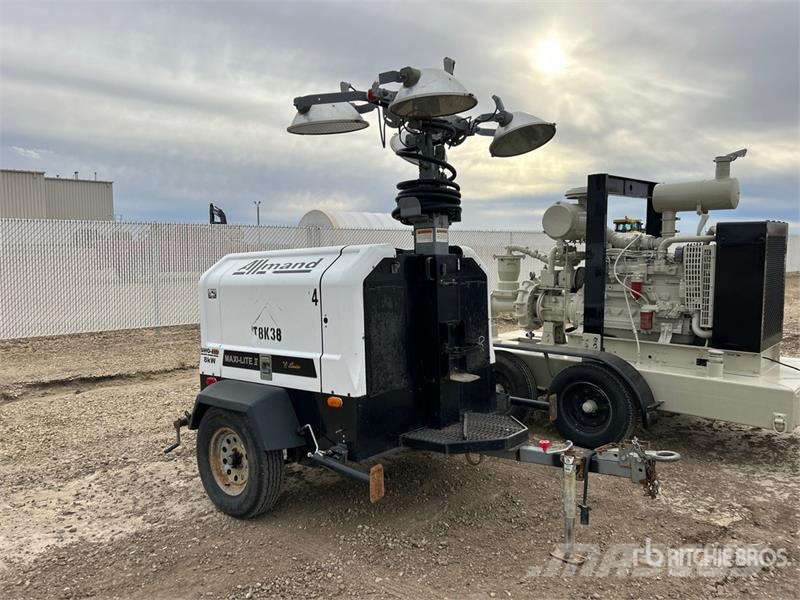 Allmand Maxi-Lite II V-TWR Lichtmasten