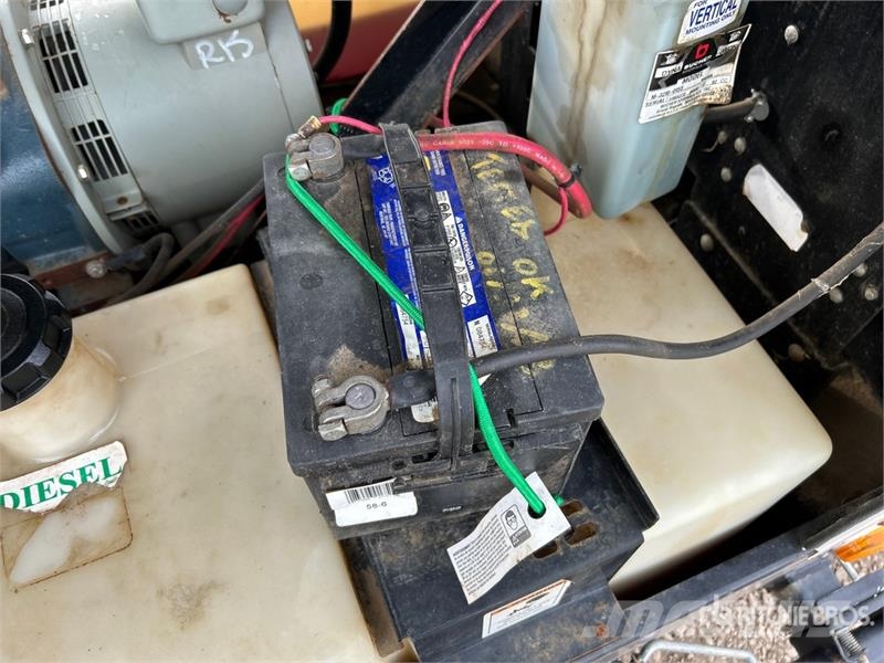 Allmand Maxi-Lite II V-TWR Lichtmasten