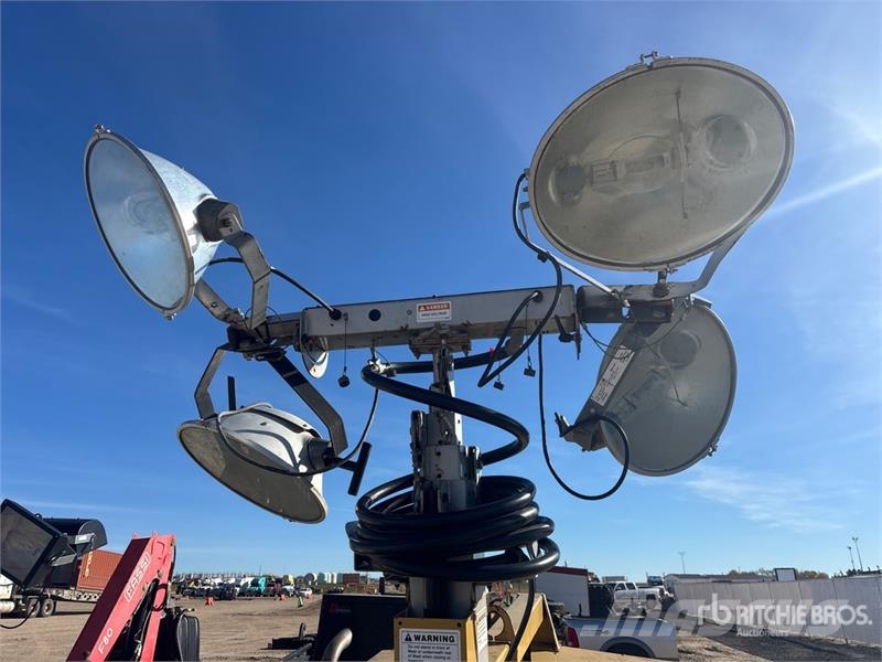 Allmand Maxi-Lite V Series Rasvjetni tornjevi