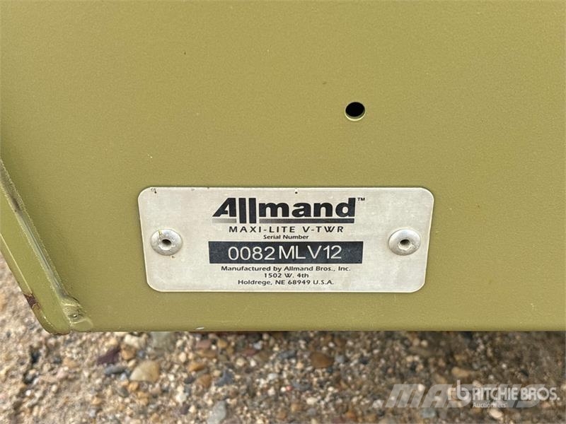 Allmand Maxi-Lite V Series Rasvetni stubovi