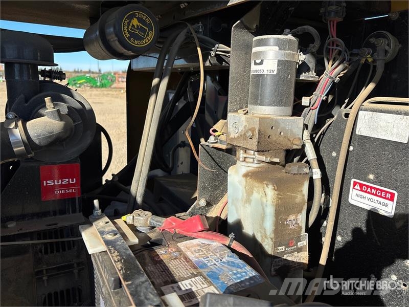 Allmand Maxi-Lite V Series Освітлювальні вежі