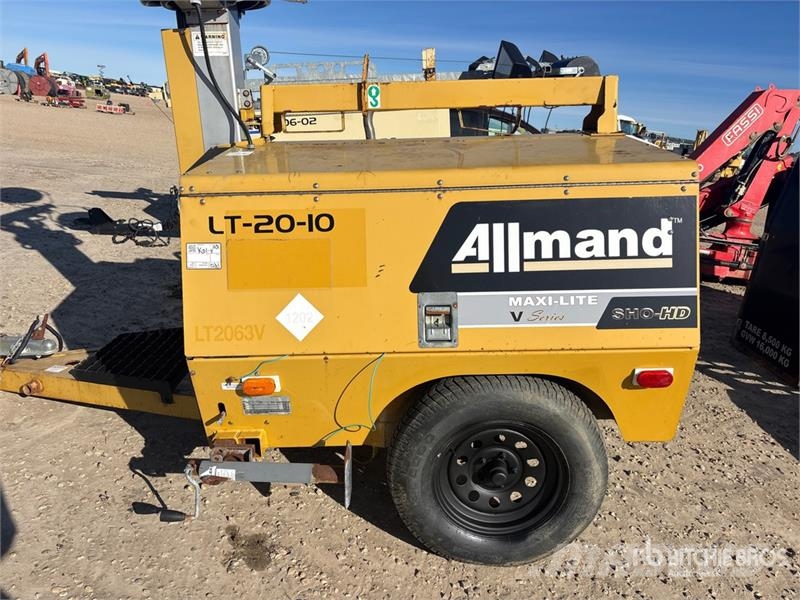 Allmand Maxi-Lite V Series Rasvjetni tornjevi
