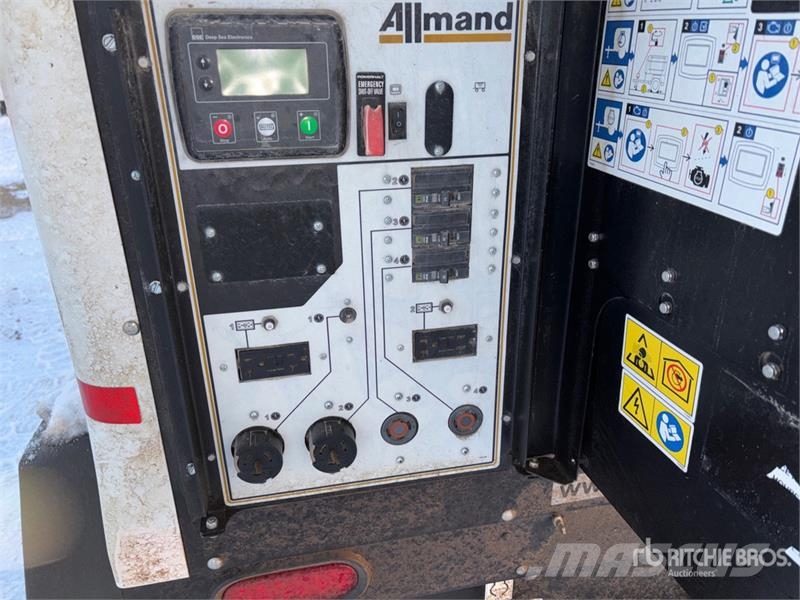 Allmand Maxi-Power 15XR 15 kW Light Tower (Inoperable) Lichtmasten