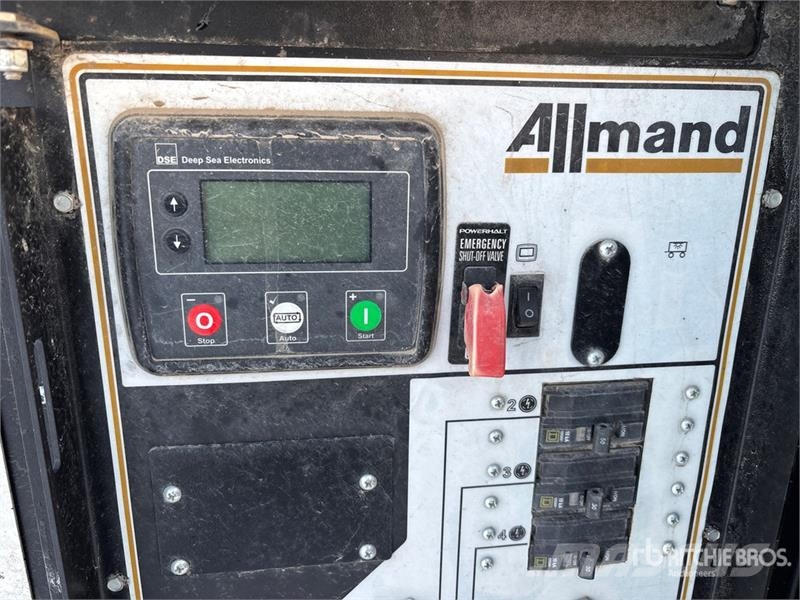 Allmand Maxi-Power 15XR 15 kW Light Tower (Inoperable) Lichtmasten