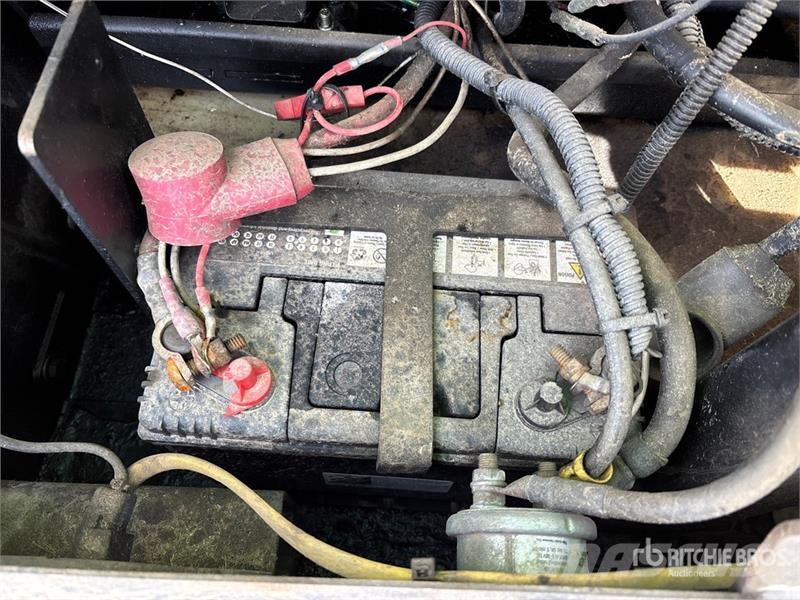 Allmand NLV-K1005C 6 kW Light Tower 照明燈