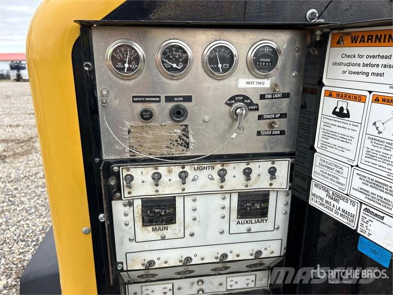 Allmand Rig Spec V-Series 20 kW Light Tower أبراج خفيفة