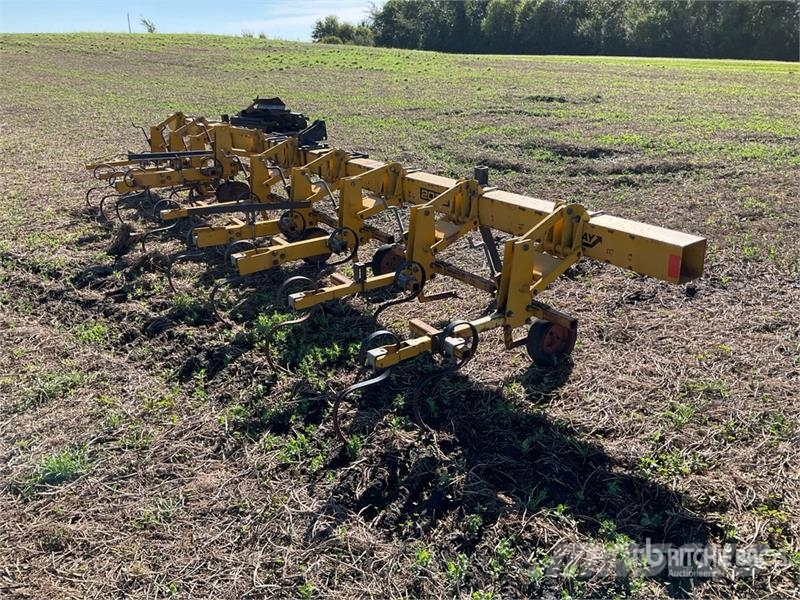 Alloway 2030 24 ft 3-Point Hitch Row Crop Cultivator Unidades/ Máquinas de processamento e armazenamento de colheitas - Outros