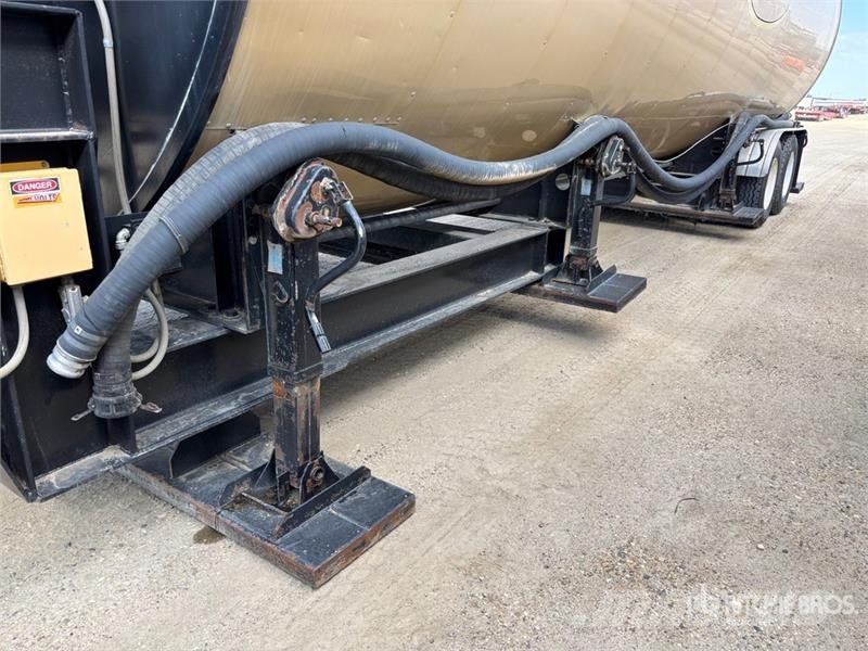 Almix Tri/A 20000 gal Asphalt Tank Trailer مقطورات ذات صهاريج