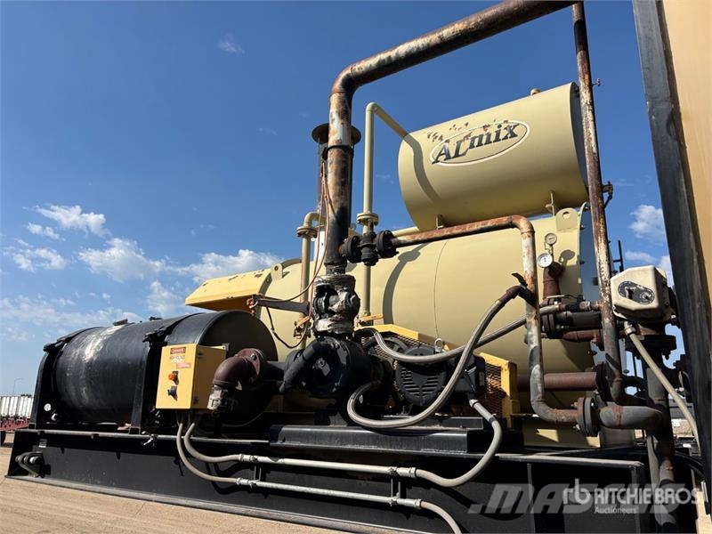 Almix Tri/A 20000 gal Asphalt Tank Trailer مقطورات ذات صهاريج
