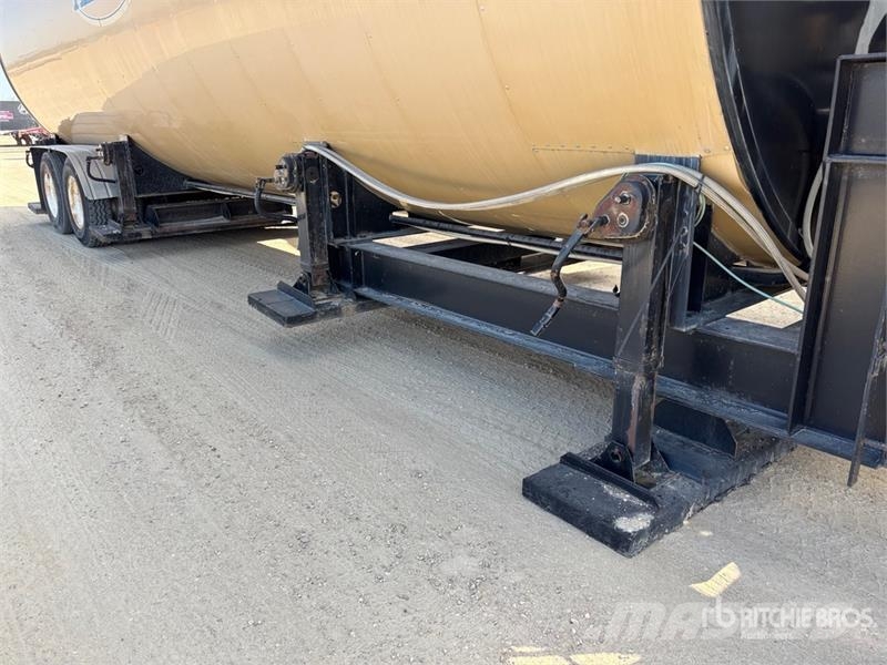Almix Tri/A 20000 gal Asphalt Tank Trailer مقطورات ذات صهاريج
