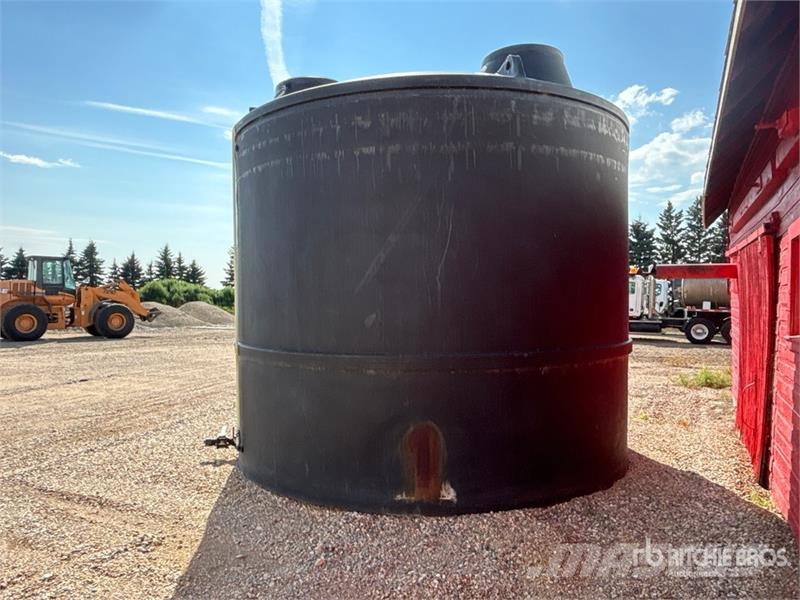 Alpine 9000 gal Fertilizer Tank Kunstmeststrooiers