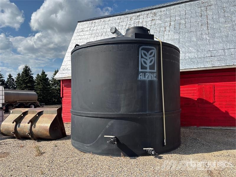 Alpine 9000 gal Fertilizer Tank Kunstmeststrooiers