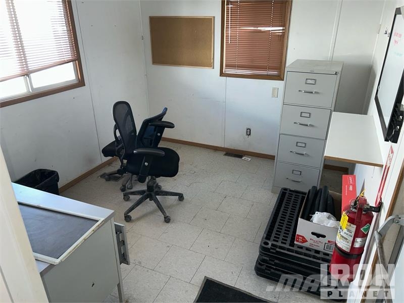 Alta-Fab 10 ft x 48 ft Skid-Mounted Mobile Office معدات البناء - غير ذلك