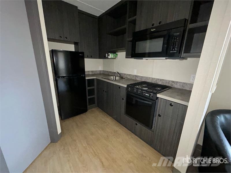 Alta-Fab 60 ft x 14 ft Skid-Mounted Double-Ended Apartment Építőipar - Egyebek