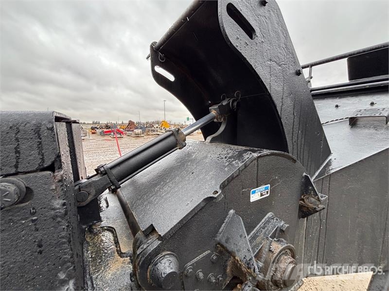 Altec DRM12 Tow-Behind Wood Chipper Fa aprítók