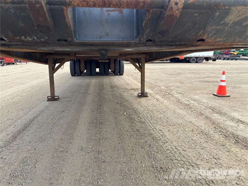 Altek 52 ft 24-Wheel Flatbed Oilfield Trailer معدات التجهيز