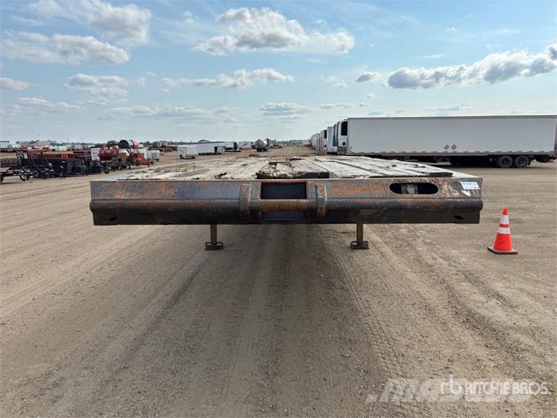 Altek 52 ft 24-Wheel Flatbed Oilfield Trailer معدات التجهيز