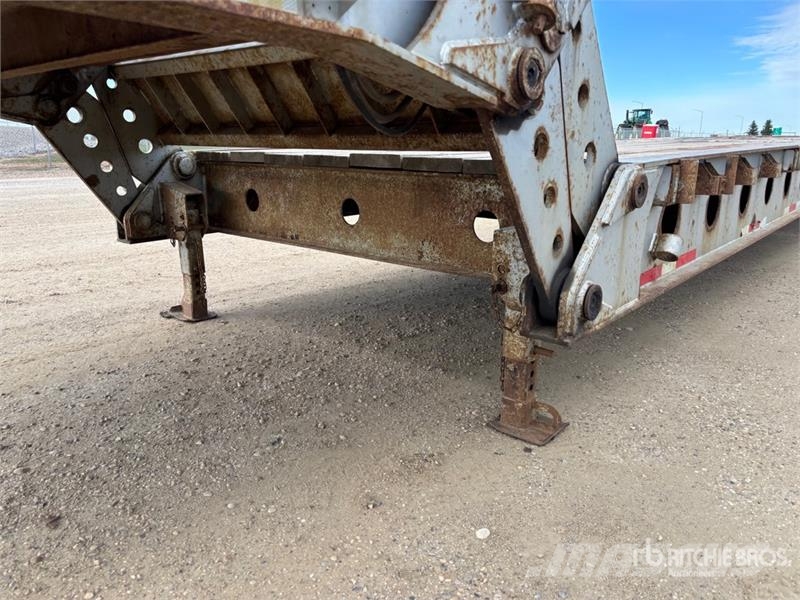 Altek 53 ft Tri/A Folding Neck Trailer Низкорамные прицепы