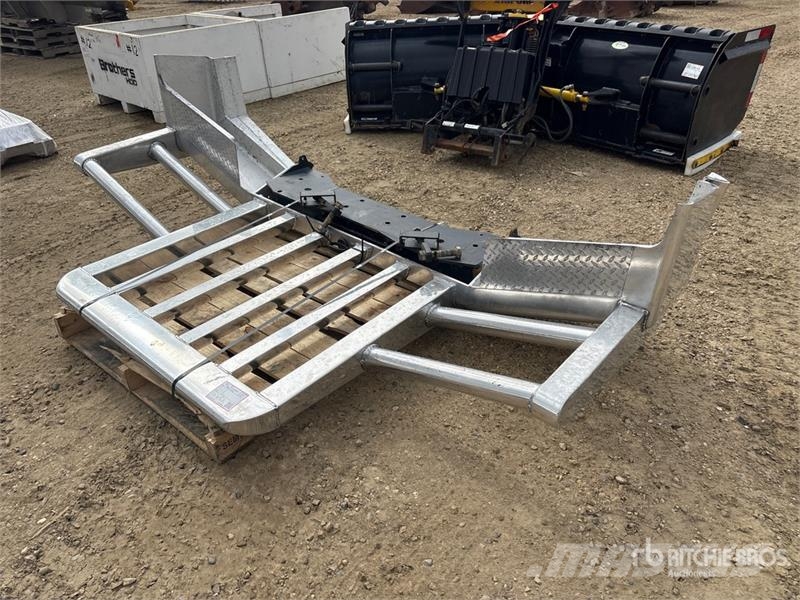 Aluminum Bumper معدات النقل - غير ذلك