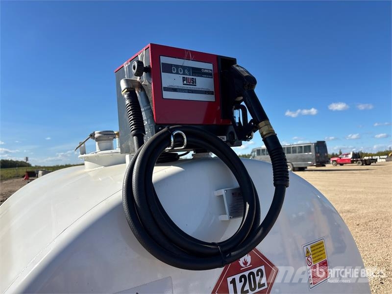AM Tank 4000 L Steel Diesel Fuel Tank (Unused) 燃料タンクと添加剤用タンク