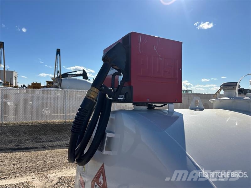 AM Tank 4000 L Steel Diesel Fuel Tank (Unused) 燃料タンクと添加剤用タンク