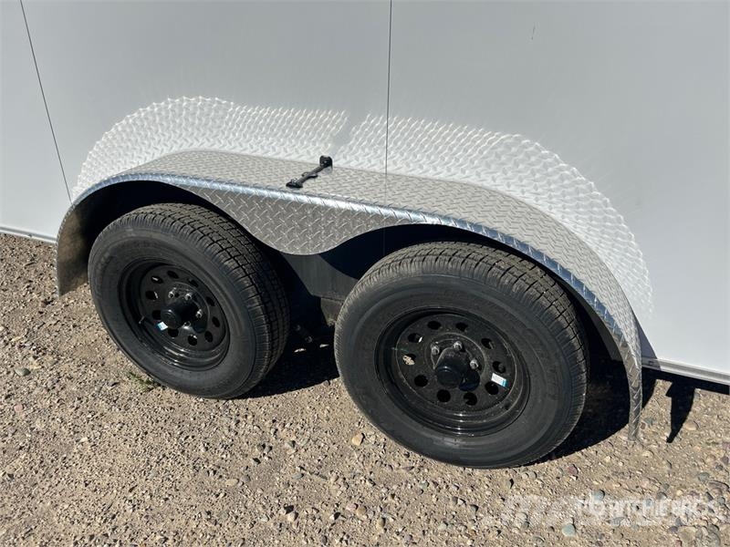American Cargo 13 ft T/A Enclosed Trailer (Unused) Sanduk prikolice